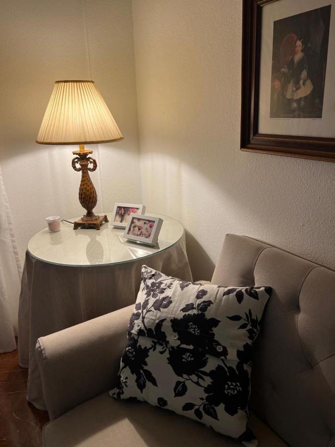 Apartamento Turistico R. Gonzalez Abreu 塞维利亚 外观 照片