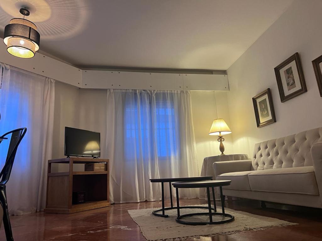 Apartamento Turistico R. Gonzalez Abreu 塞维利亚 外观 照片
