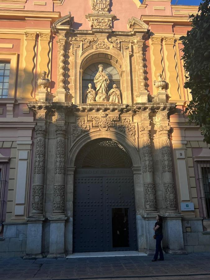 Apartamento Turistico R. Gonzalez Abreu 塞维利亚 外观 照片